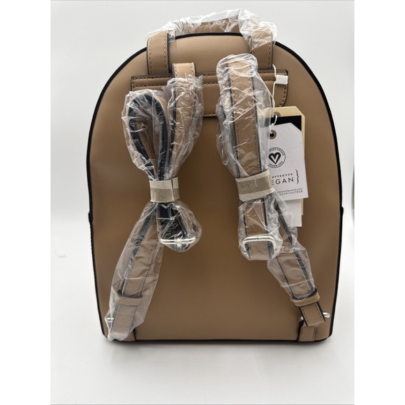 Melie Bianco Nice Helen Backpack in vegan leather - new with tag - Picture 9 of 14